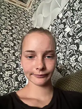 Snapshot of Barbika19 chatting on July 15, 2026, 12:12 pm Barbika19 online show from July 15, 2026, 12:12 pm