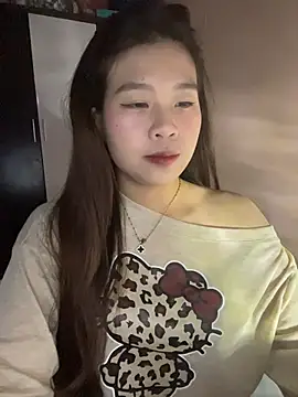 Bae1103  online show from December 22, 2025, 5:35 pm