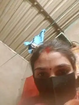 Laxmi9090 online show from February 12, 2026, 3:56 pm