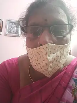 Snapshot of sarala_telugu chatting on May 10, 2026, 5:04 pm sarala telugu online show from May 10, 2026, 5:04 pm
