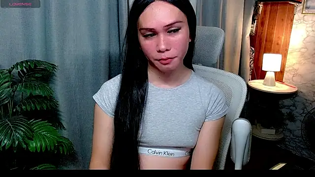 Snapshot of xSweet_Gigi chatting on June 5, 2026, 8:03 pm xSweet Gigi online show from June 5, 2026, 8:03 pm
