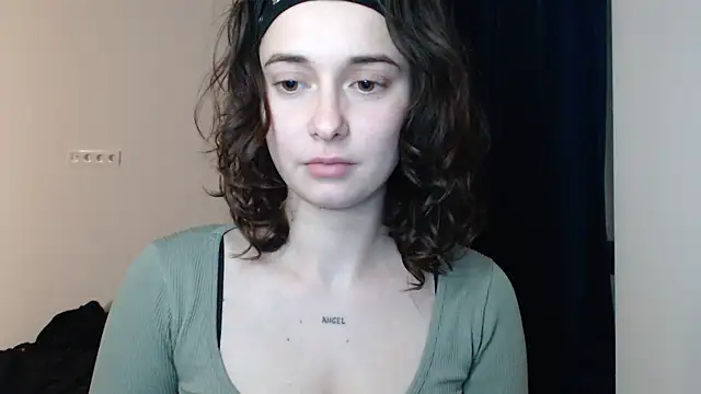 Angelik5371 online show from January 14, 2026, 7:17 pm