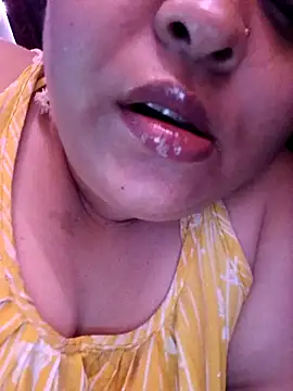 Snapshot of peu8 chatting on March 8, 2026, 5:16 pm peu8 online show from March 8, 2026, 5:16 pm