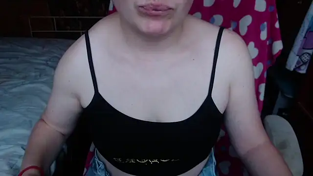 666maskgirl online show from March 27, 2026, 5:58 pm