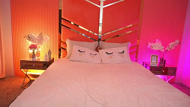 MollyyMayy online show from January 9, 2026, 10:33 am