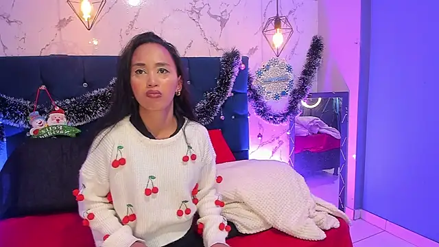 Snapshot of Seleny_fitness1 chatting on December 15, 2025, 11:16 am Seleny fitness1 online show from December 15, 2025, 11:16 am