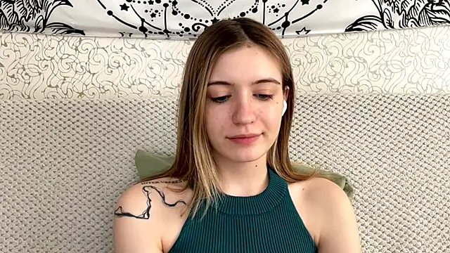 Shining Robi online show from April 2, 2026, 1:18 pm