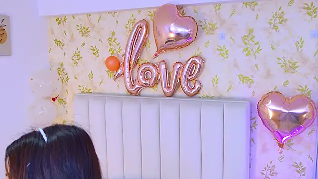 Celeste Clarke online show from February 15, 2026, 7:46 pm