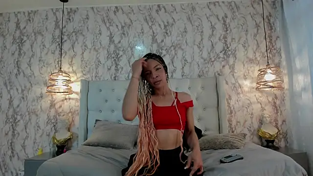 nilastorm online show from December 18, 2025, 8:34 pm