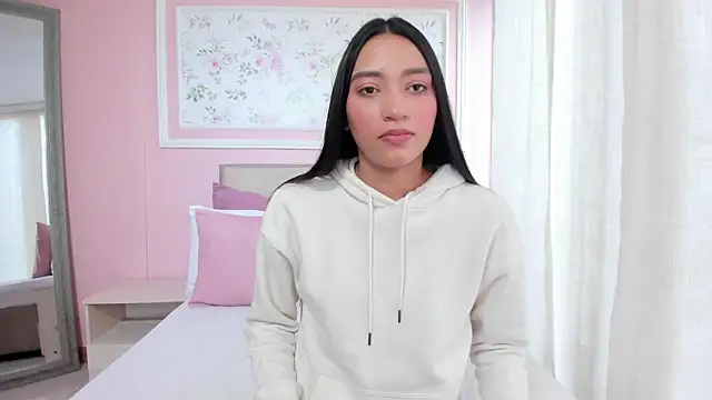 barbara noa online show from December 16, 2025, 12:31 pm