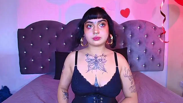 scarlett venom  online show from February 21, 2026, 8:11 pm