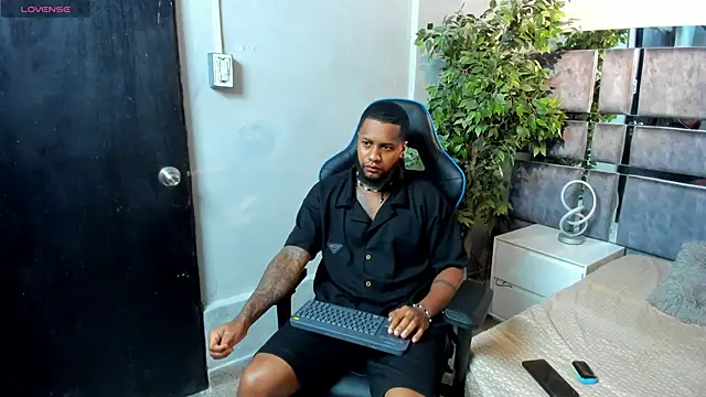 Snapshot of jay_jhonson01 chatting on February 10, 2026, 3:05 am jay jhonson01 online show from February 10, 2026, 3:05 am