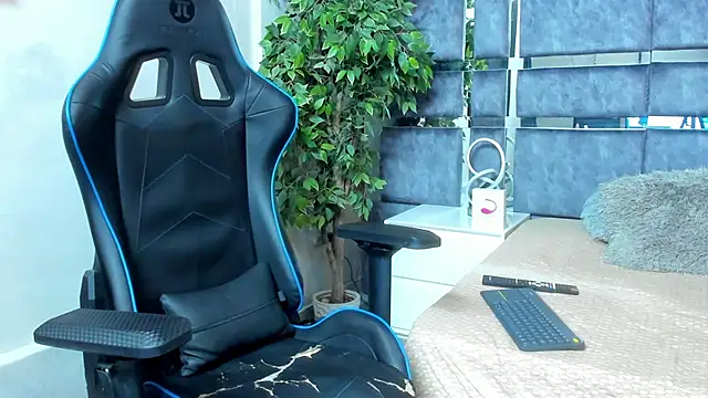 Snapshot of jay_jhonson01 chatting on March 2, 2026, 1:28 am jay jhonson01 online show from March 2, 2026, 1:28 am