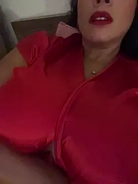 Lena-Williamss online show from July 12, 2026, 5:52 am