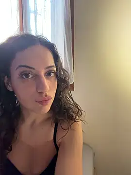 CoquineCharmeuse online show from March 26, 2026, 2:15 pm