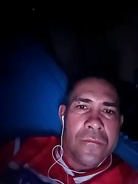 Snapshot of Juven1632 chatting on February 8, 2026, 1:25 am Juven1632 online show from February 8, 2026, 1:25 am