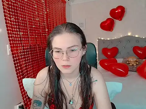 Snapshot of lexalove_doll chatting on February 14, 2026, 4:02 am lexalove doll online show from February 14, 2026, 4:02 am