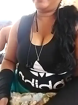 Snapshot of Palkova12 chatting on February 20, 2026, 6:26 am Palkova12 online show from February 20, 2026, 6:26 am