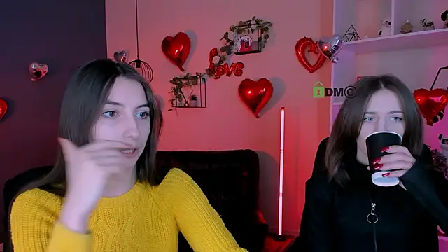 Snapshot of mila_firee chatting on February 17, 2026, 9:50 am mila firee online show from February 17, 2026, 9:50 am