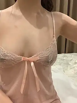 -Bibi-18 online show from April 2, 2026, 4:46 pm