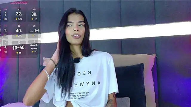 luna blannco online show from December 19, 2025, 11:12 am