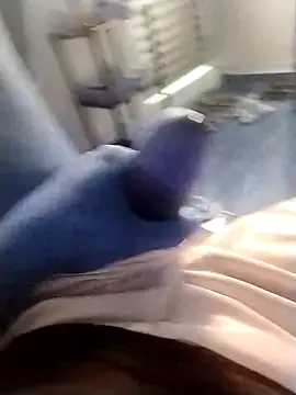 Snapshot of kaspzl chatting on February 12, 2026, 10:37 am kaspzl online show from February 12, 2026, 10:37 am