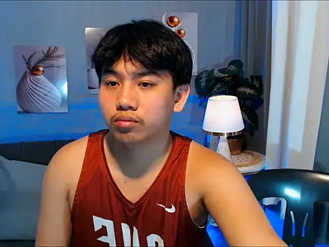 dylan hardfucker online show from February 27, 2026, 1:33 pm