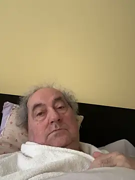 csikar online show from March 12, 2026, 6:39 am