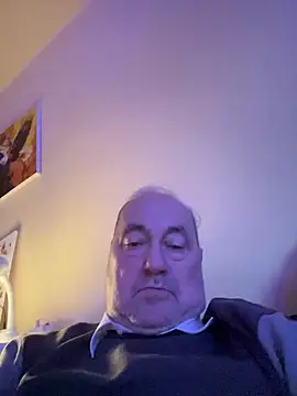 csikar online show from April 6, 2026, 5:25 pm