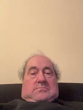 csikar online show from February 8, 2026, 10:18 pm