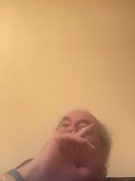 csikar online show from March 9, 2026, 6:11 pm