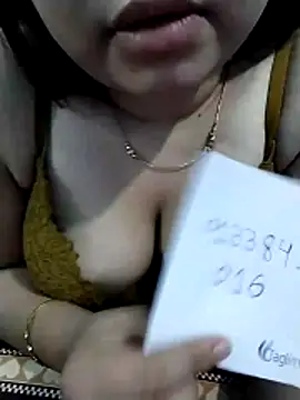 Snapshot of Teyasa350 chatting on April 14, 2026, 12:48 am Teyasa350 online show from April 14, 2026, 12:48 am