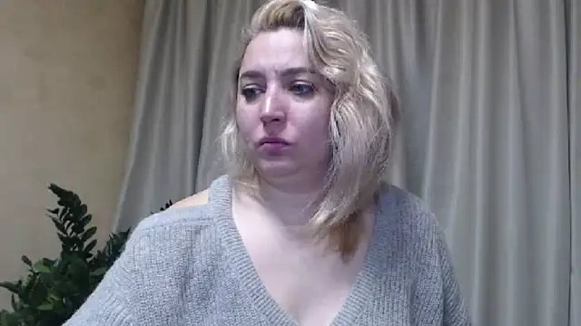 sweetpussy13 online show from February 25, 2025, 6:36 am