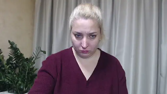 sweetpussy13 online show from October 17, 2025, 5:22 am