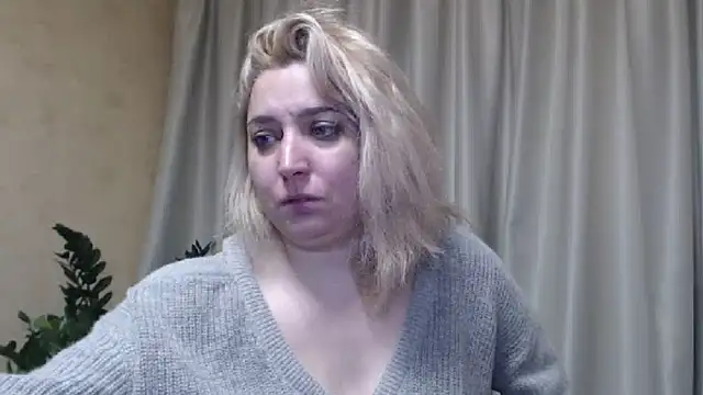 sweetpussy13 online show from February 20, 2025, 9:55 am