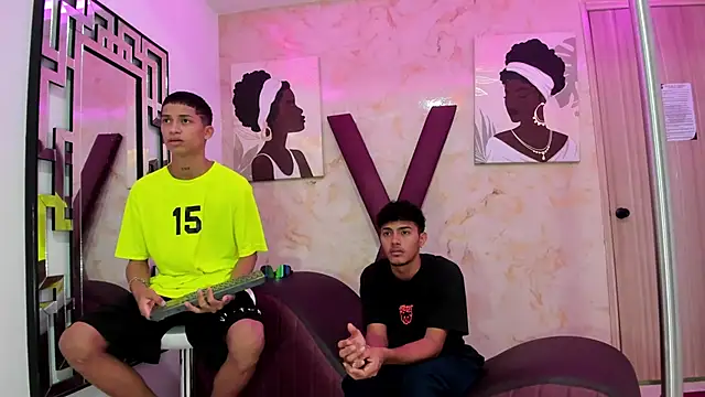 DIAMOND BLACKS online show from December 15, 2025, 7:25 am