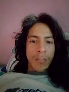 angeliChacon online show from April 6, 2026, 6:20 pm