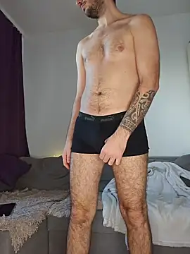 Lovebackground online show from January 10, 2026, 12:44 pm