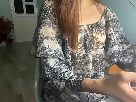 Snapshot of Chichi_86 chatting on May 15, 2026, 3:21 pm Chichi 86 online show from May 15, 2026, 3:21 pm