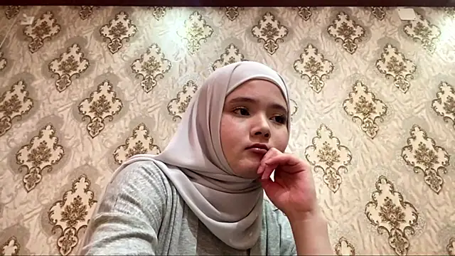 Katepleaurxo online show from March 24, 2026, 6:35 am