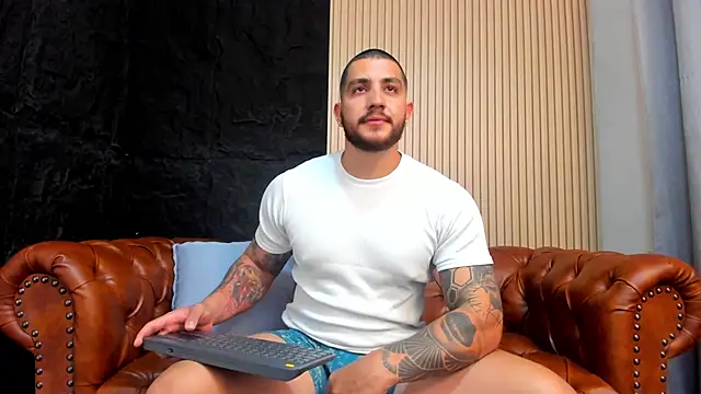 Snapshot of KyleNorth_ chatting on May 9, 2026, 9:29 pm KyleNorth online show from May 9, 2026, 9:29 pm