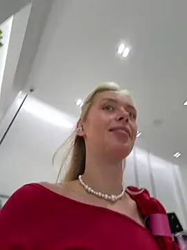 SunnyShiney online show from April 1, 2026, 1:34 pm