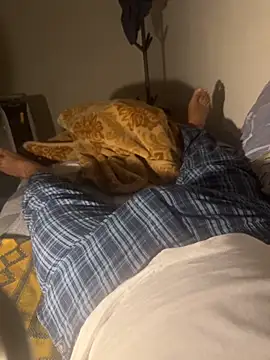 Night outcam online show from February 17, 2026, 7:22 pm