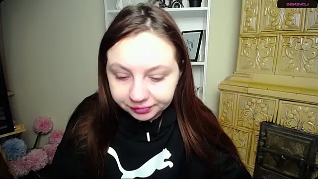 Snapshot of LiliaErmi chatting on February 5, 2026, 7:15 am LiliaErmi online show from February 5, 2026, 7:15 am