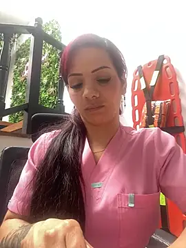 Scarlett  Noir online show from February 12, 2026, 7:13 pm