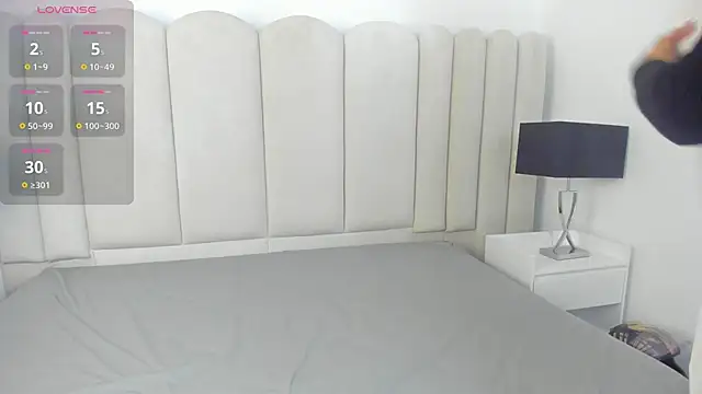 Snapshot of Scarlett__Noir chatting on May 30, 2026, 10:15 pm Scarlett Noir online show from May 30, 2026, 10:15 pm