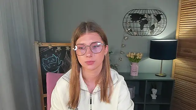katymeaw online show from May 30, 2026, 1:23 am