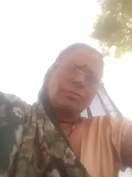 Pinki rajak online show from April 12, 2026, 5:11 am