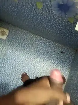 shurti51278 online show from January 7, 2026, 5:51 pm