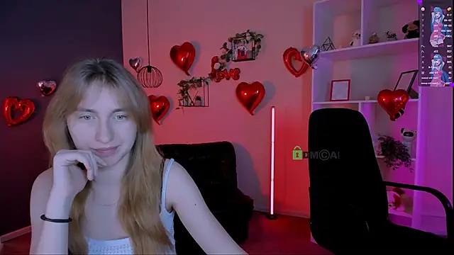 Snapshot of beauty_liam chatting on February 16, 2026, 8:07 pm beauty liam online show from February 16, 2026, 8:07 pm